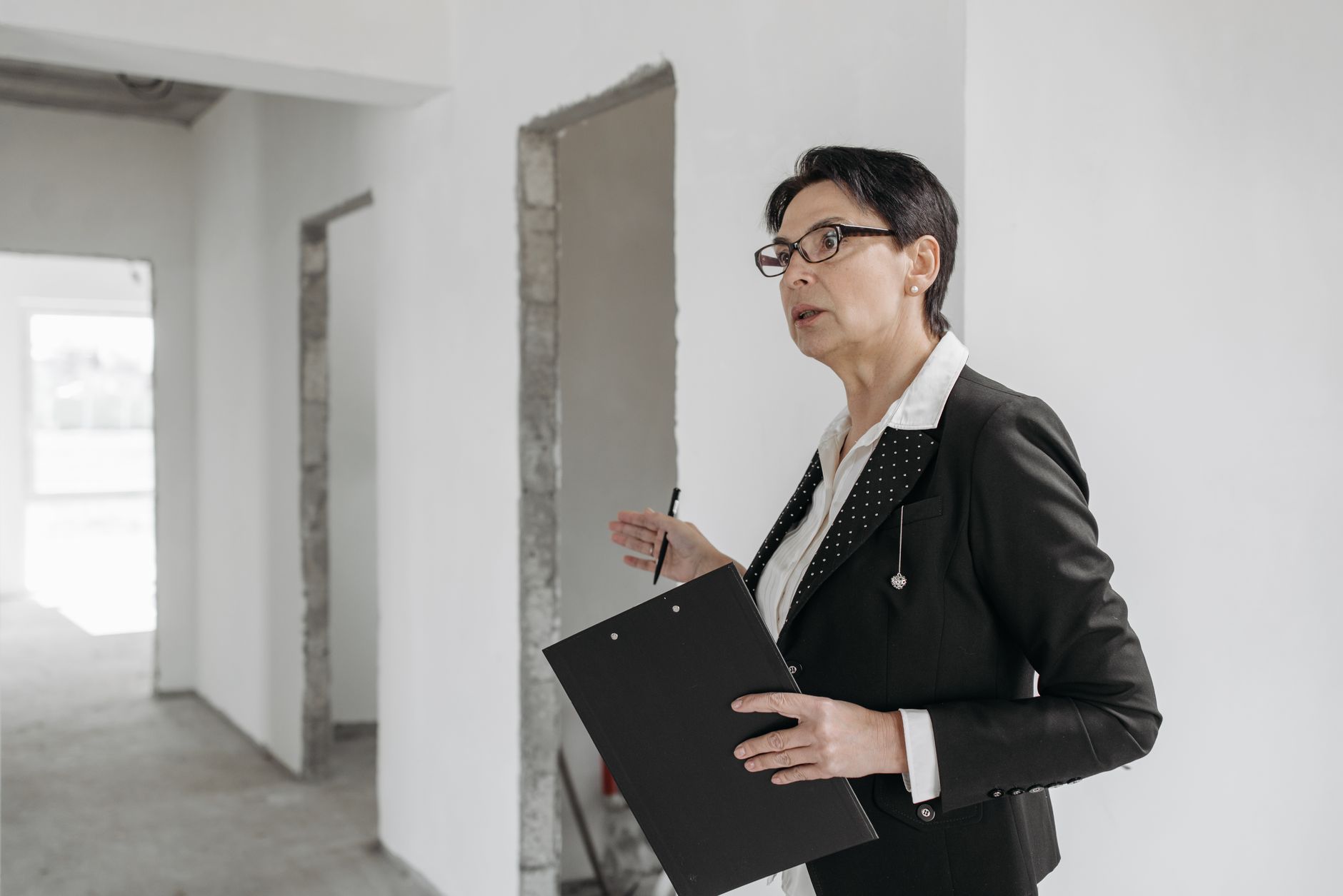 Diagnostiqueur immobilier équipe à Béziers